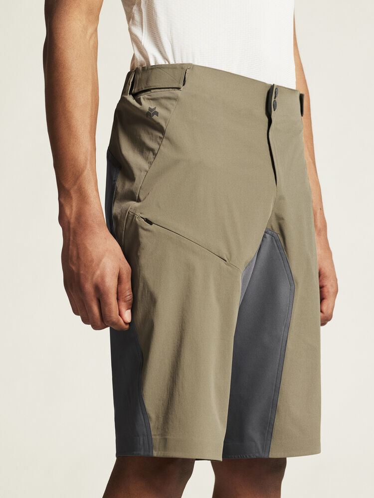 ADV Offroad XT Shorts with Pad Men