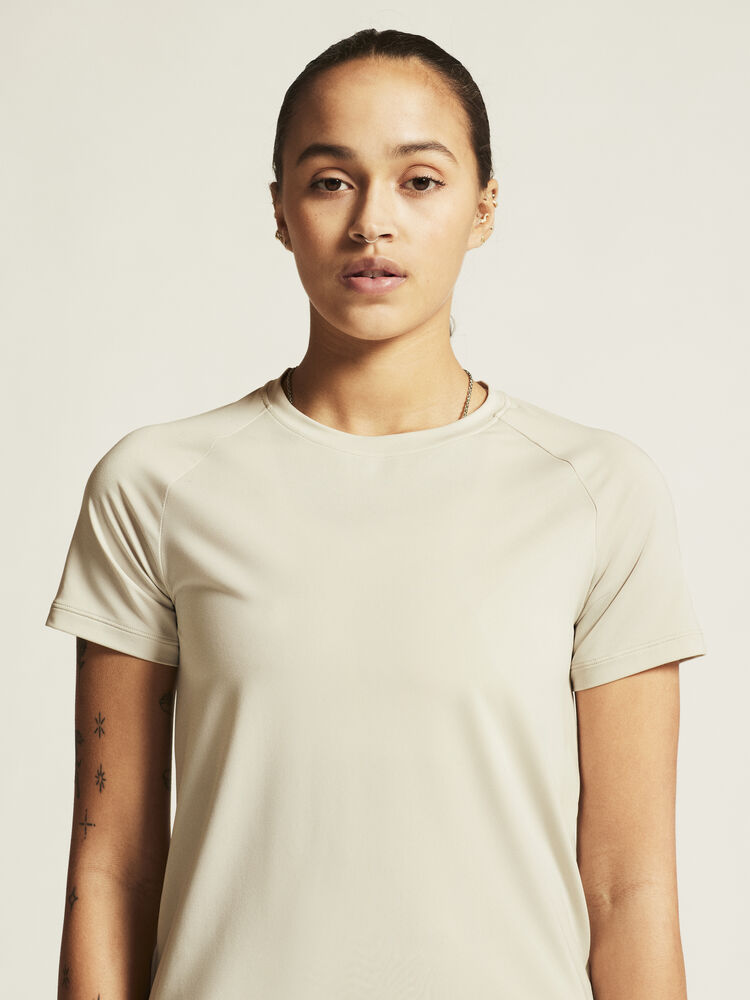 Collective SS Tee Women