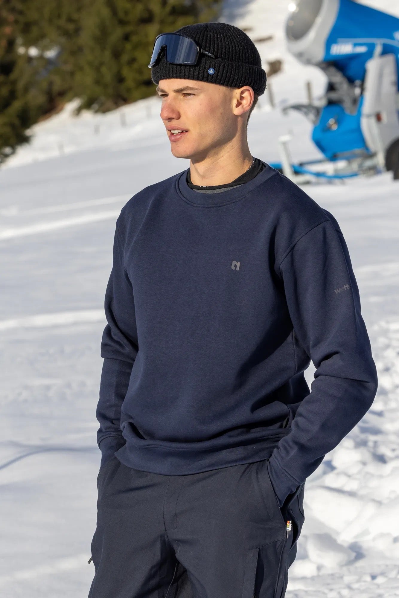 Holt WF Unisex Sweater