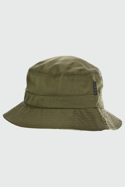 Jona Bucket Hut