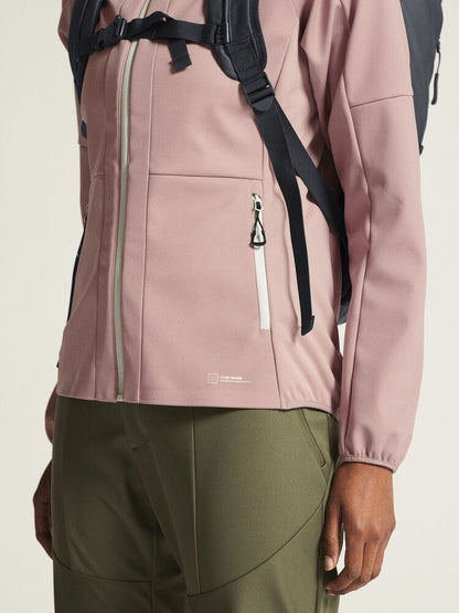Core Backcountry Hood Jacket Women