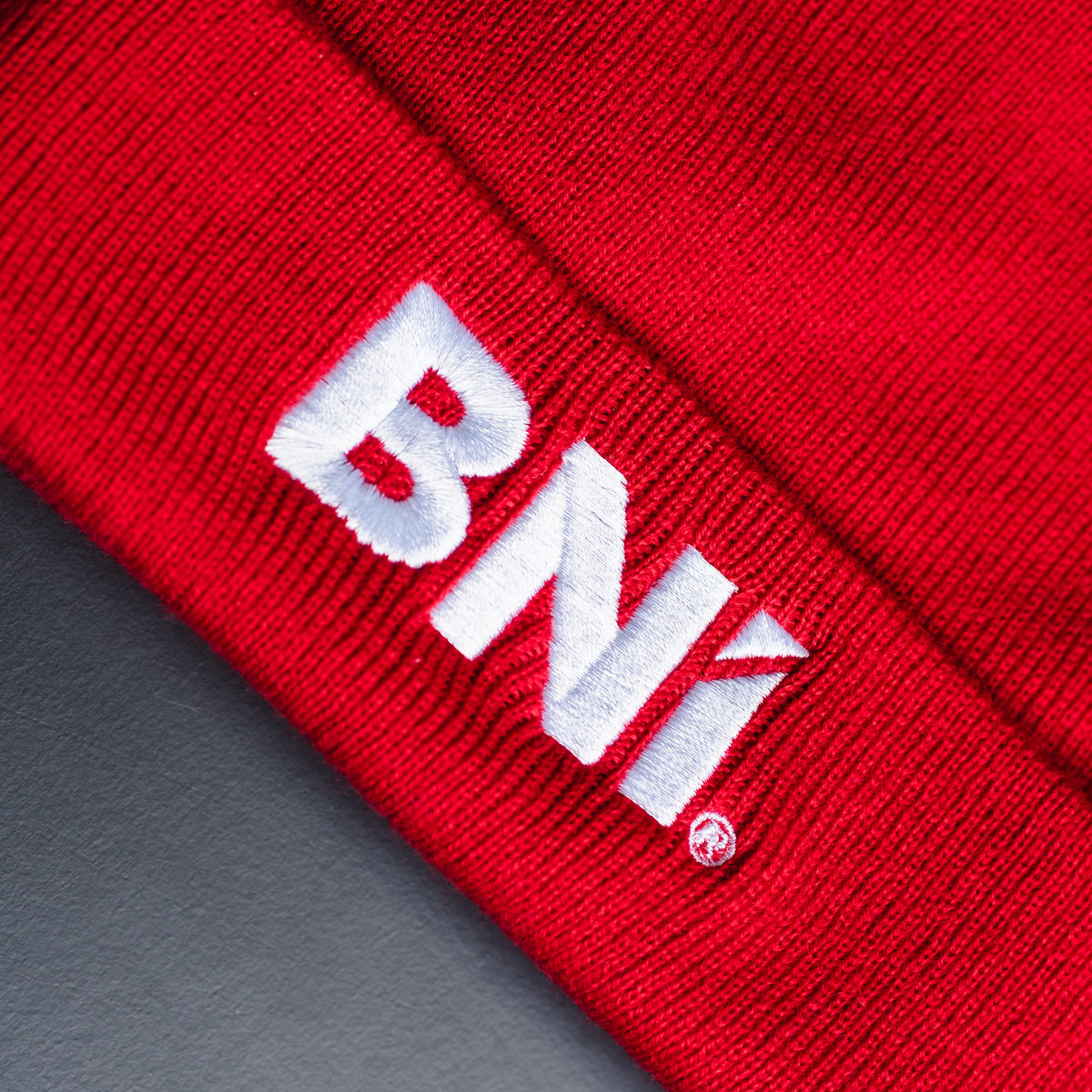 BNI Beanie - Original Strickmütze mit gesticktem Logo