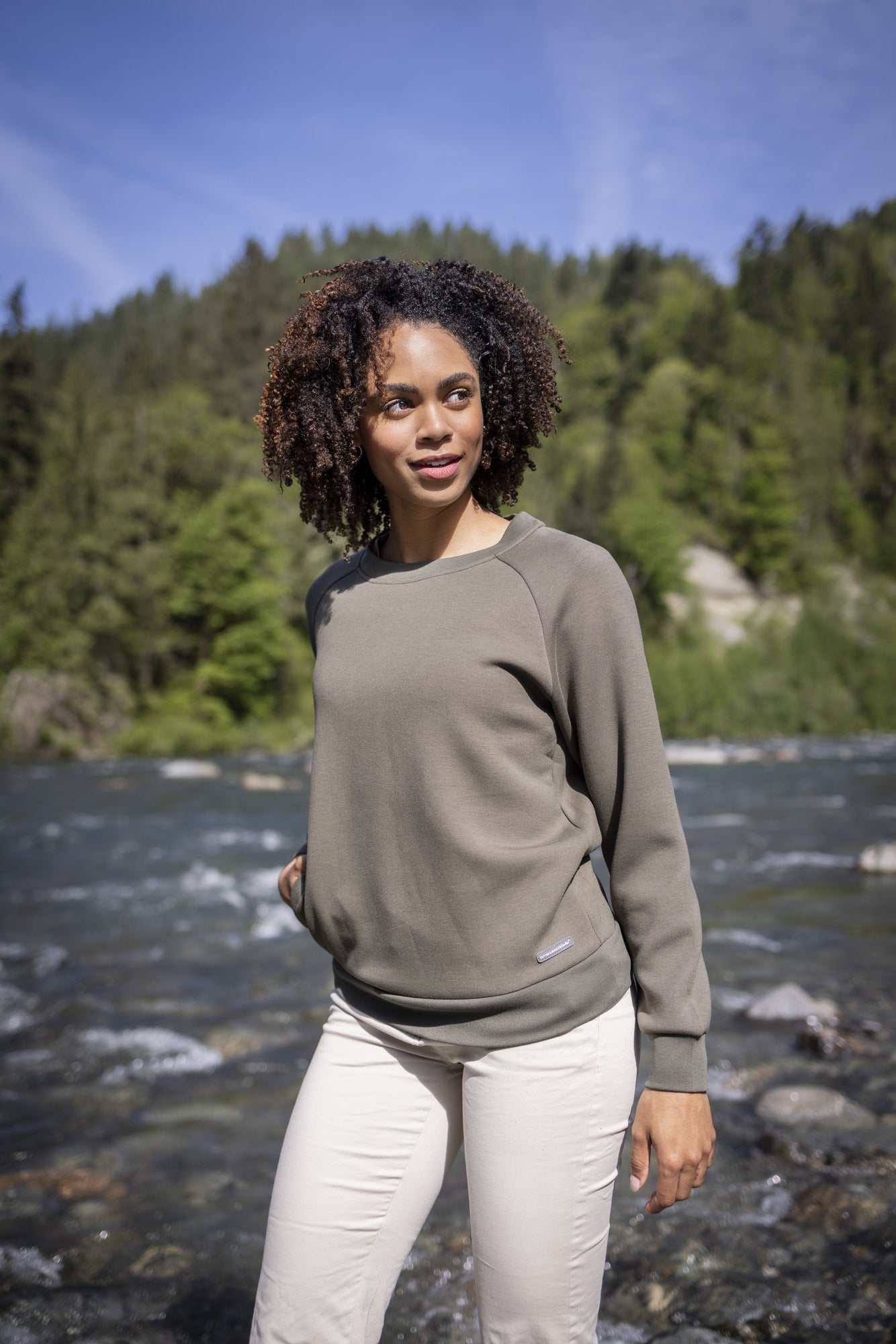 Pemberton Crewneck Sweatshirt Ladies